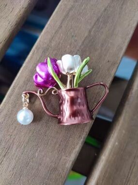 Floral Watering Can Gold Tulip Pearl Cute Chic Brooch